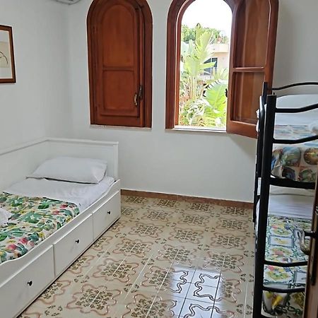 Villa Silvia Casteldaccia Eksteriør bilde