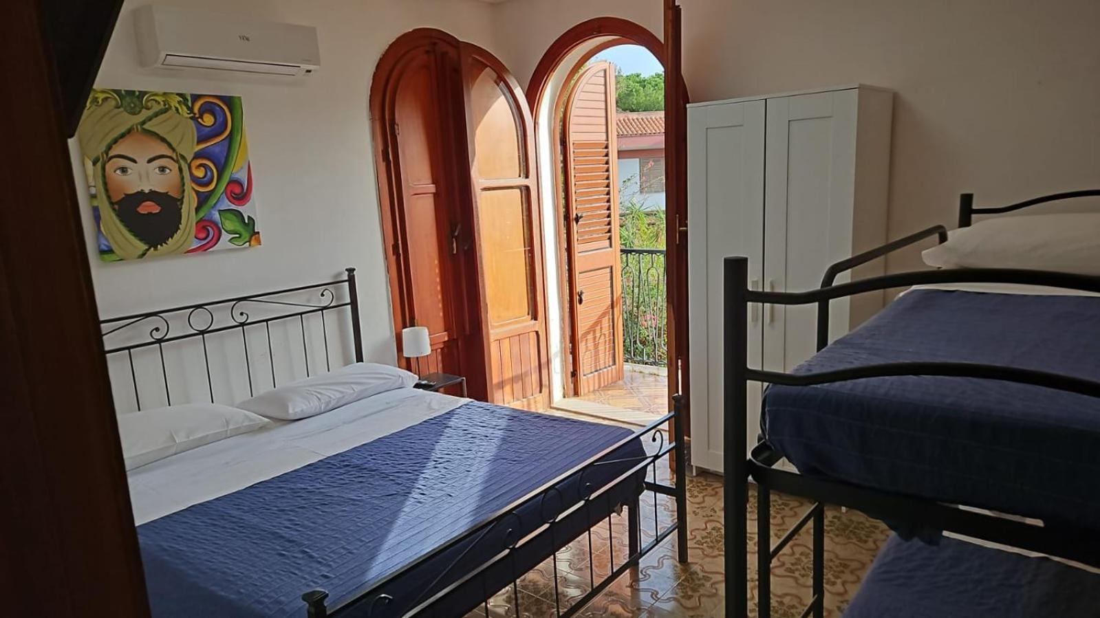 Villa Silvia Casteldaccia Eksteriør bilde