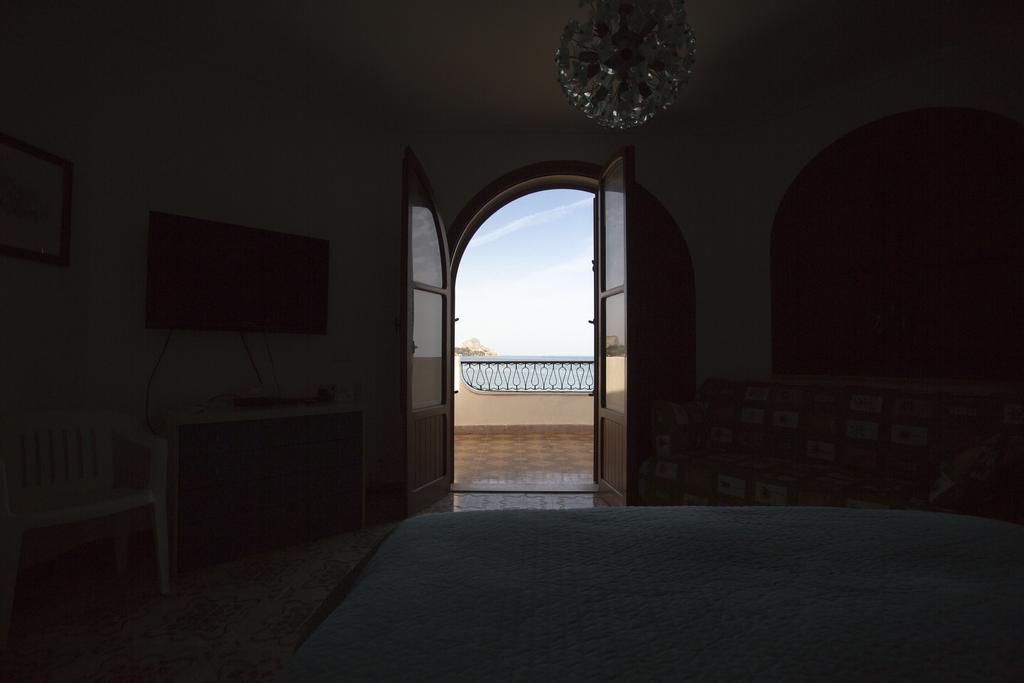 Villa Silvia Casteldaccia Eksteriør bilde