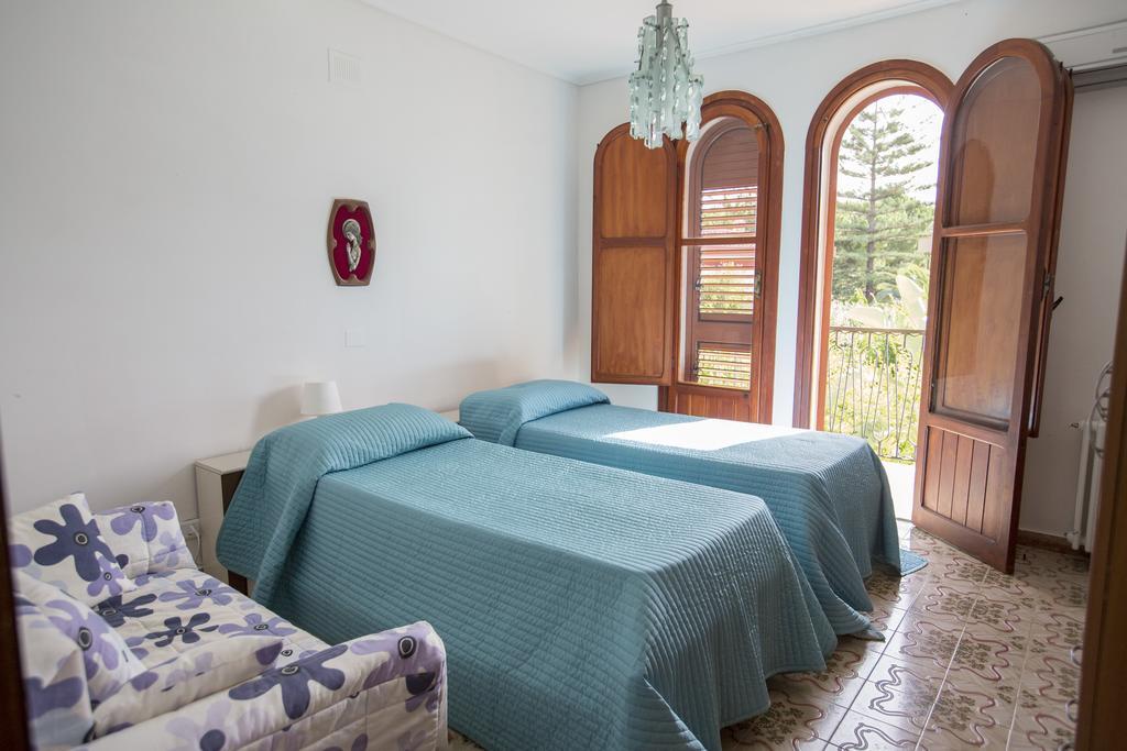 Villa Silvia Casteldaccia Eksteriør bilde